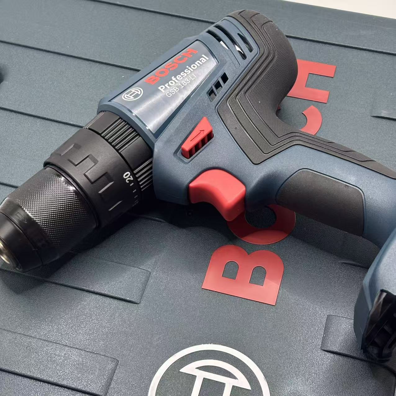 보쉬 GSB 183-LI 18V 브러시리스 임팩트 드릴 - Bosch Drill Gsb 18V 리뷰 및 가격
